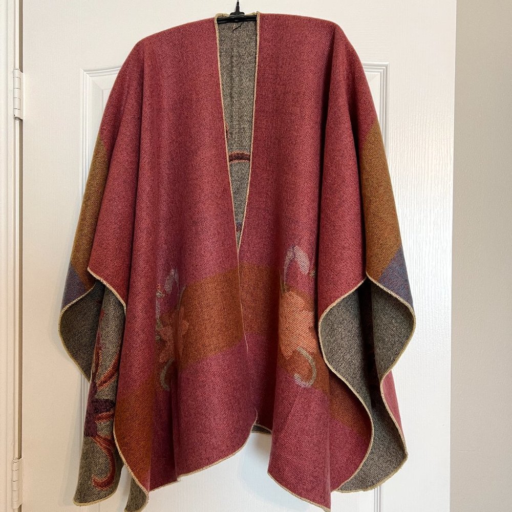 Women's Poncho Style Shawl Wrap